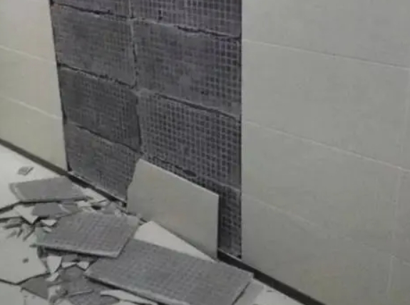 秭归瓷砖空鼓维修公司分享下秭归墙砖松动维修的知识